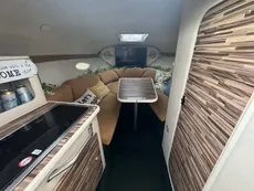 2000 Sea Ray 245 Weekender