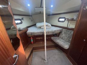 Bavaria 47 Exclusive - Forward Cabin