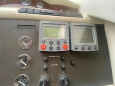 1999 Fairline Phantom 38