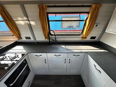 Stunning 57' Narrowboat (refitted)