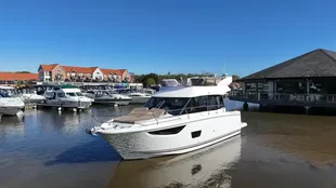 2015 Jeanneau Velasco 37 F
