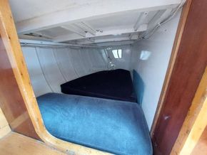 Curtis and Pape One Off Masthead Sloop  - Aft Cabin