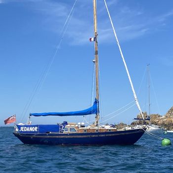 Classic yacht Privateer 30