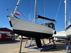 1990 Beneteau First 38s5
