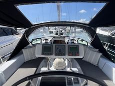 Exceptional condition Beneteau Oceanis 423 - Two Cabins