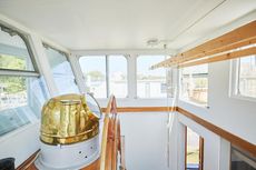 Beautiful houseboat for modern London living, SW10