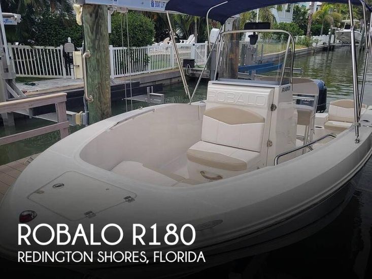 2018 Robalo r 180