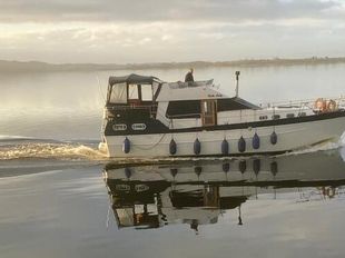 1996 Bruce Roberts, Waverunner 38