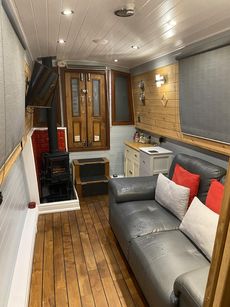 50ft Cruiser stern narrow boat