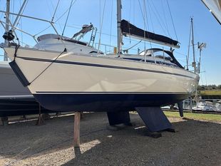 1987 Moody 28 Cruising Yacht