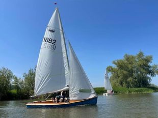 Scorpion racing dinghy