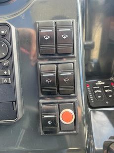 2014 Quicksilver 755 Pilot House