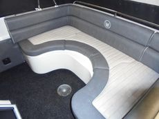 New Viking 24 HiLine (IN STOCK SOON)