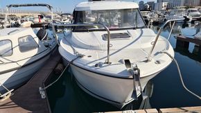 Jeanneau Merry Fisher 695  - Bow