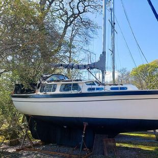 1990 Trident Voyager 30