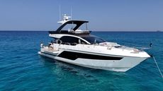 2025 Fairline Squadron 58
