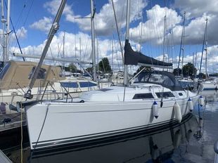 2012 Hanse 325