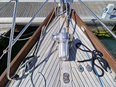 1993 Classic Yacht Robertson 35