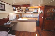 "Zuiderzeeklipper" with permanent mooring