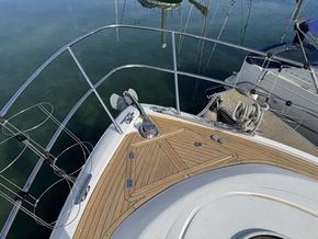 2011 Princess V42 11