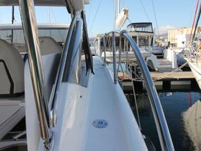 Princess V40  - Side Deck