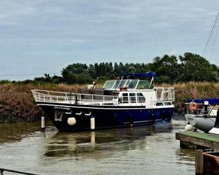 Valkkruiser 1300 (available)