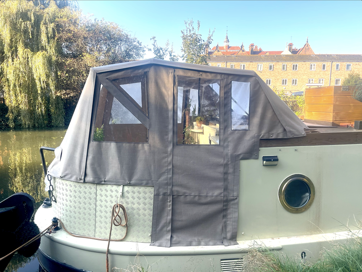 Beautiful 56ft x 10ft Narrow-Widebeam