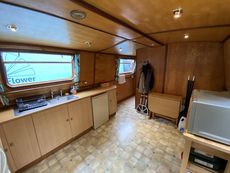 Widebeam on Residential Mooring