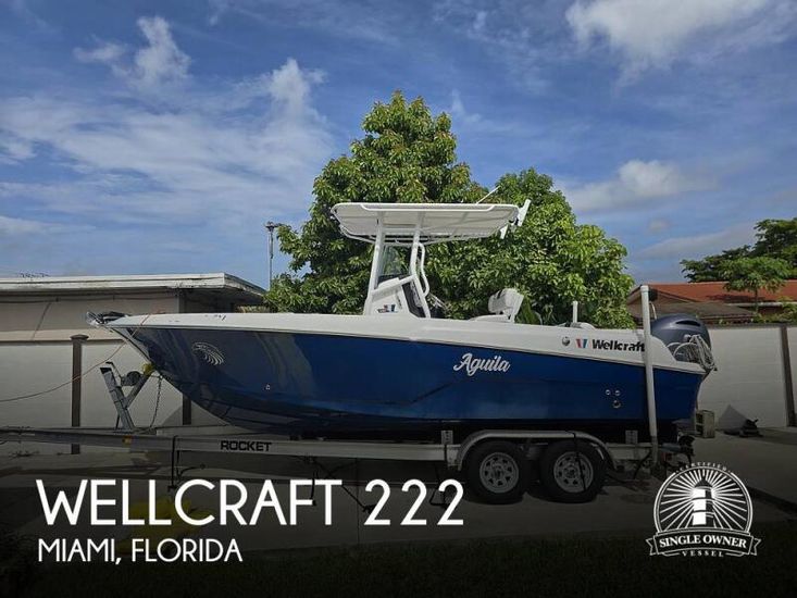 2020 Wellcraft 222 fisherman