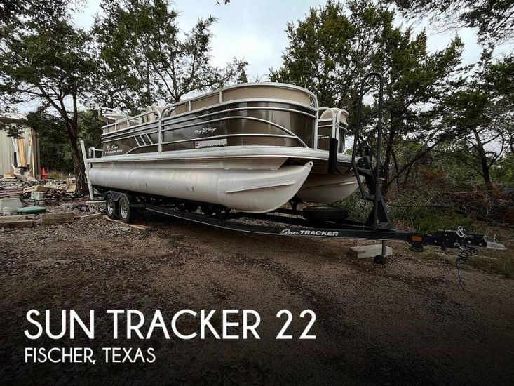 2020 Sun Tracker 22 dlx