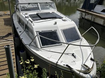Viking 26 wide beam
