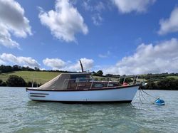 Saltram 24 classic cabin launch