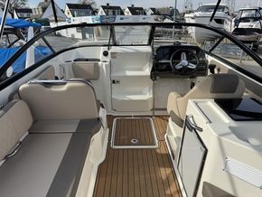 2019 Bayliner  VR6 Cuddy 18