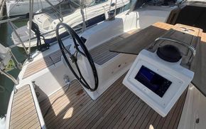 2023 Bavaria 34 Cruiser 4