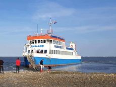 Passenger/restaurant vessel