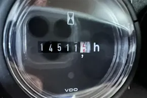 Hour meter reading 1451.4 hours on 2022 Leopard 53 Powercat.