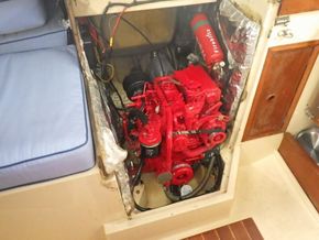 Sadler 29 Sailing Yacht - Engine