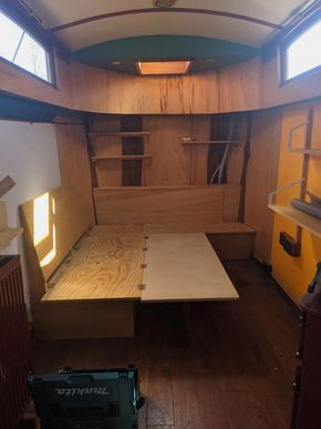Empty saloon double bed