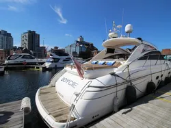 2005 Princess V48