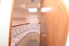 2011 Rodman 810