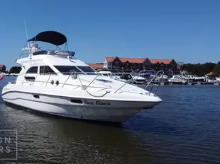 2002 Sealine F33