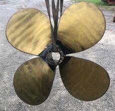 RH  38″ x 32″, 4 Blade, Michigan Workhorse Propeller, 3.5″ Bore