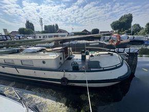 Vue exterieure a quai