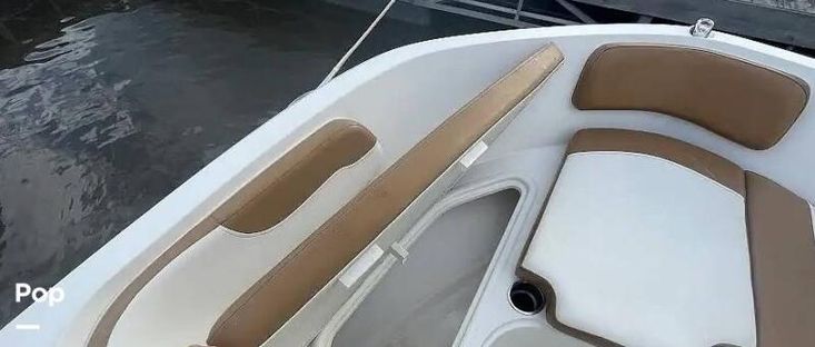 2022 Bayliner vr6