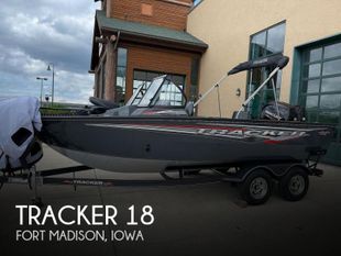 2021 Tracker Targa V-18 Combo