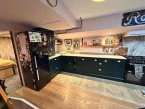 Houseboat Converted barge  - Galley