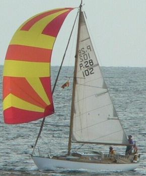 Sailing under spinnaker