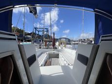 1987 Beneteau First 325