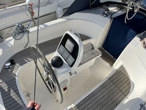 2006 Bavaria Cruiser 30 8