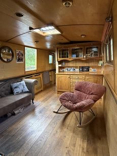 Gorgeous Widebeam